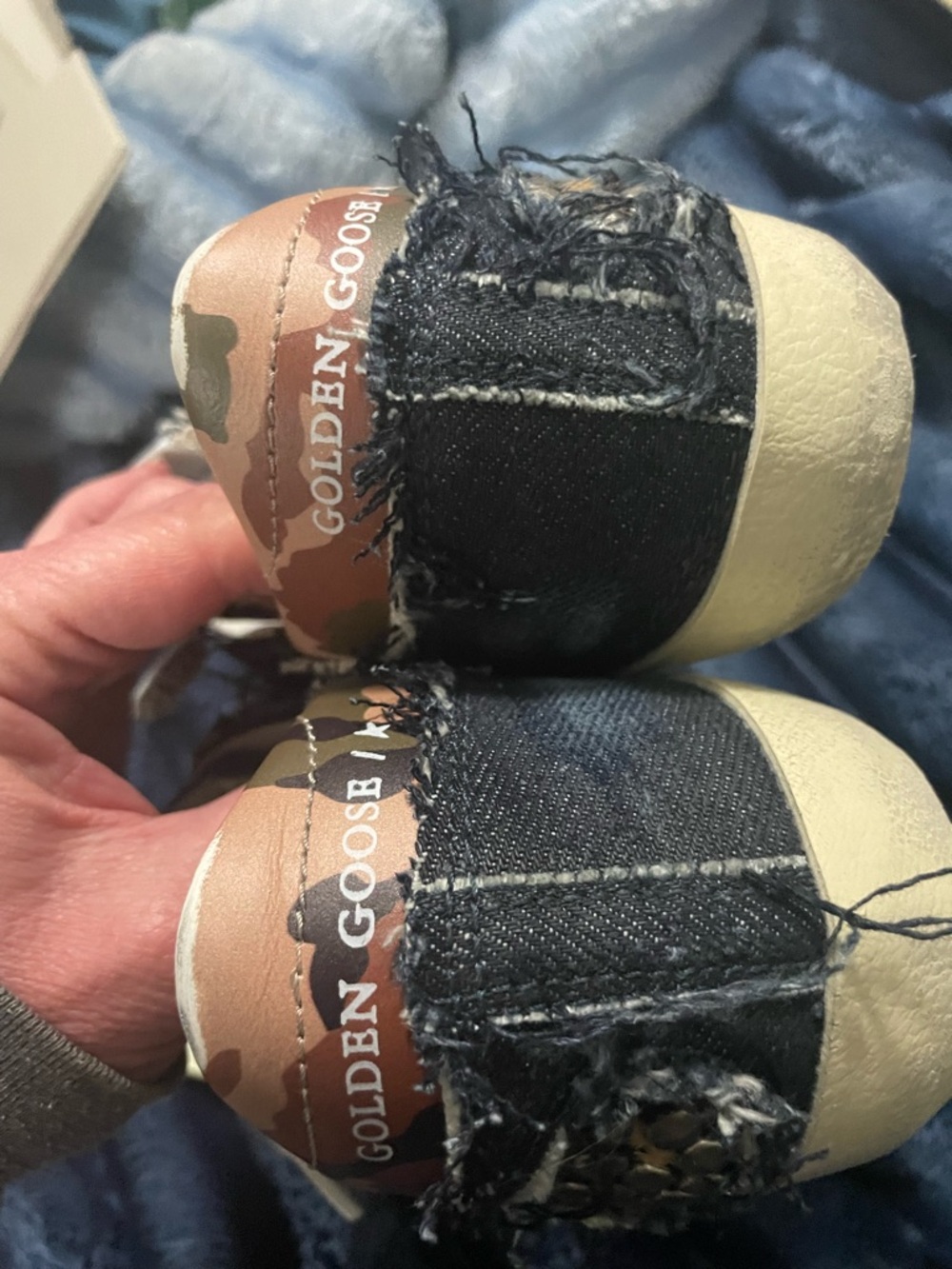 Limited Edition Golden Goose superstars36 - Picture 3 of 8